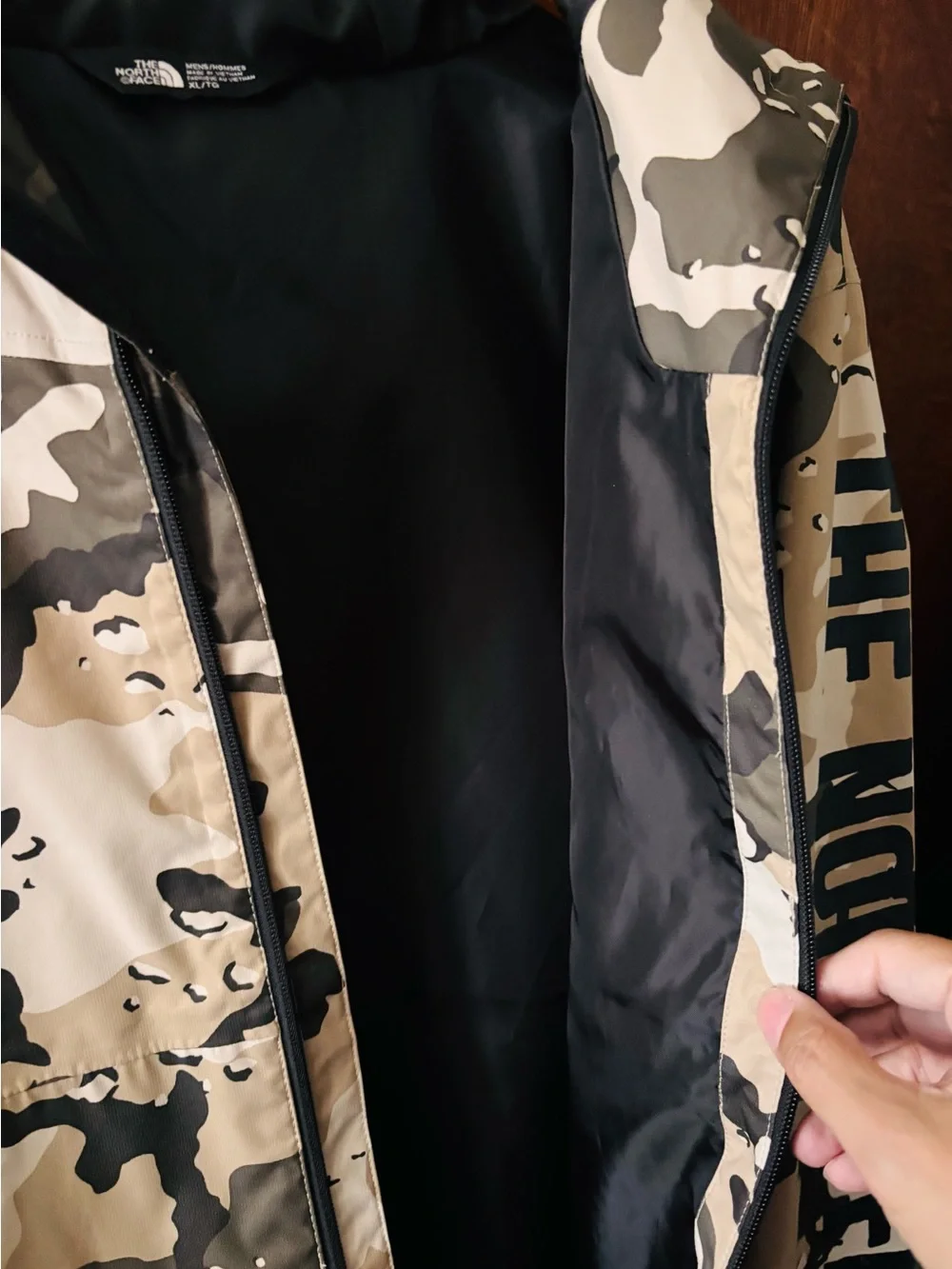 The North Face Men's Camo Millerton Raincoat Jacket - Brown/Black/Tan